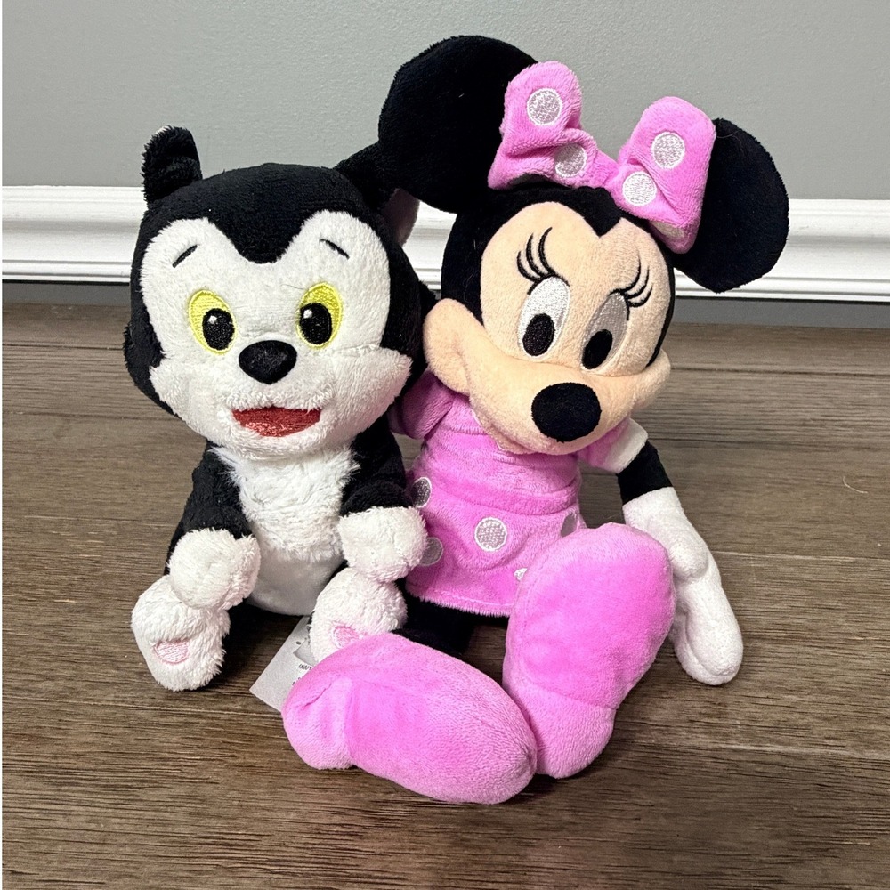 Disney Minnie Mouse and Figaro Cat Plush Stuffed Animal Set